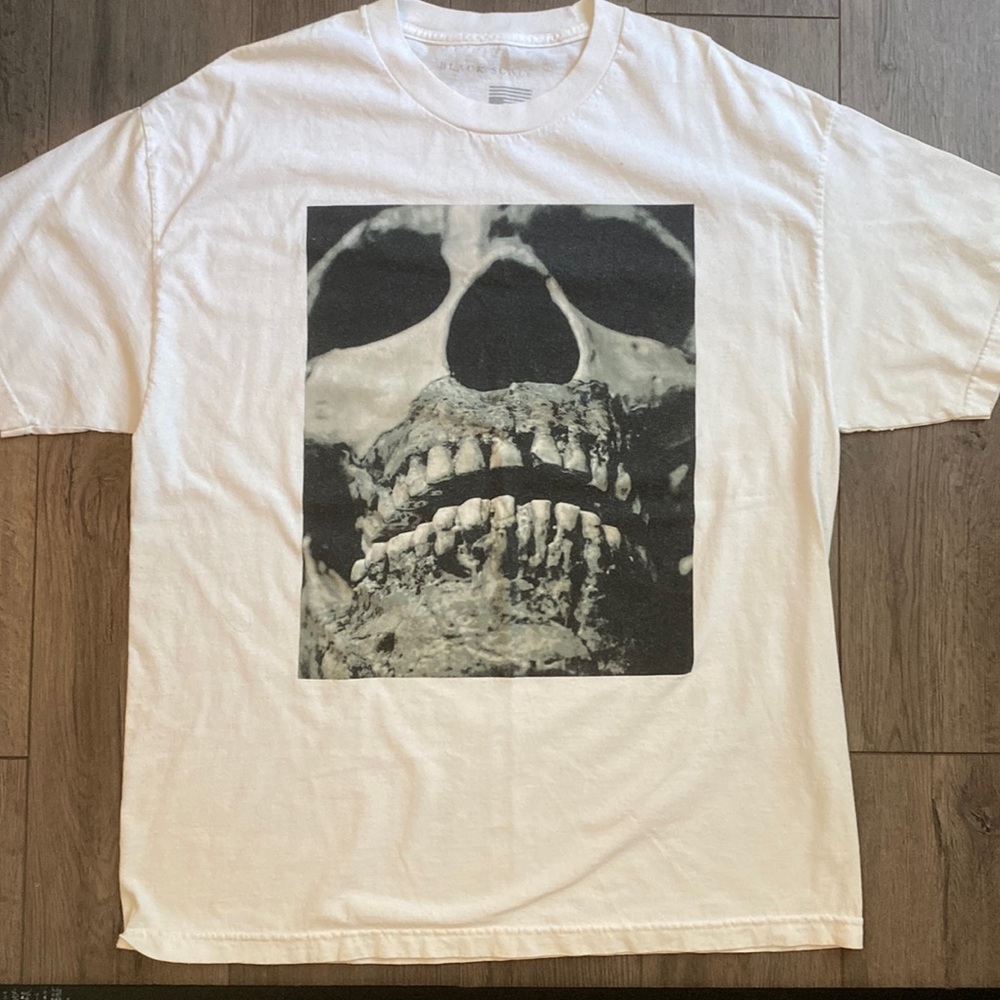 Black scale T-shirt 100% cotton